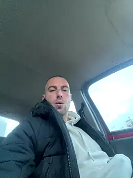 Snapshot of Rotteei1 chatting on November 30, 2025, 7:20 am Rotteei1 online show from November 30, 2025, 7:20 am