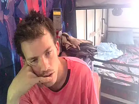 Snapshot of oraharoncohen chatting on July 25, 2026, 1:39 pm oraharoncohen online show from July 25, 2026, 1:39 pm
