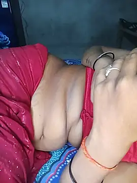 Snapshot of Hot_cauple_indian chatting on May 27, 2026, 8:43 am Hot cauple indian online show from May 27, 2026, 8:43 am
