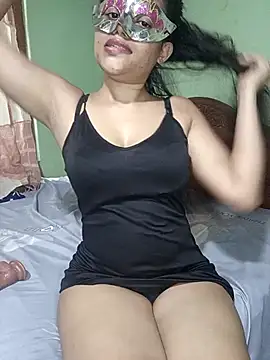 Snapshot of tinu_shalsha chatting on April 5, 2026, 10:33 am tinu shalsha online show from April 5, 2026, 10:33 am