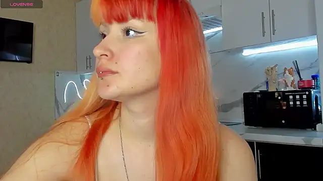 Snapshot of chocolate_meow chatting on October 29, 2025, 11:42 am chocolate meow online show from October 29, 2025, 11:42 am