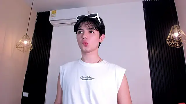 Sweet Beomm online show from March 11, 2026, 1:05 pm