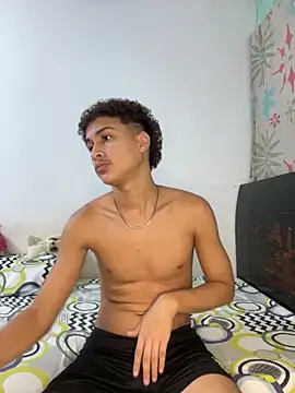 Snapshot of adan_jp chatting on October 29, 2025, 2:43 am adan jp online show from October 29, 2025, 2:43 am