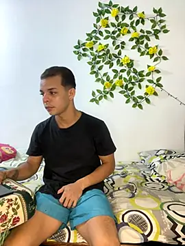 Snapshot of adan_jp chatting on December 5, 2025, 7:12 pm adan jp online show from December 5, 2025, 7:12 pm