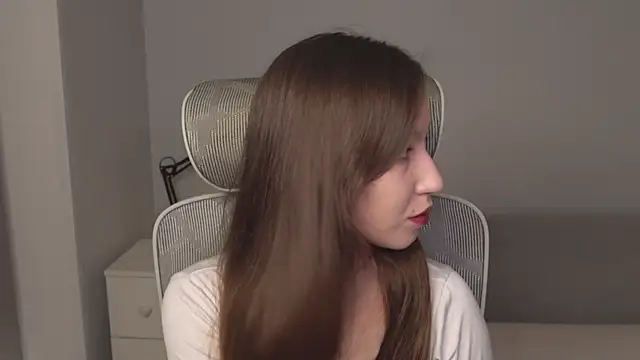 Snapshot of WhyEmmyCry chatting on July 12, 2026, 5:30 am WhyEmmyCry online show from July 12, 2026, 5:30 am