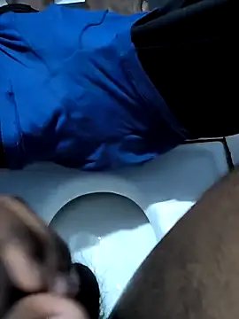 Snapshot of 67yoki chatting on October 28, 2025, 5:01 pm 67yoki online show from October 28, 2025, 5:01 pm