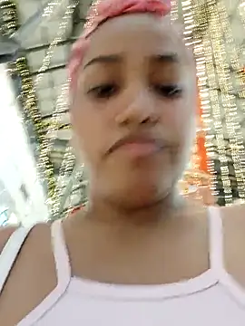 Snapshot of NahomiWalker_ chatting on November 11, 2025, 12:05 am NahomiWalker online show from November 11, 2025, 12:05 am