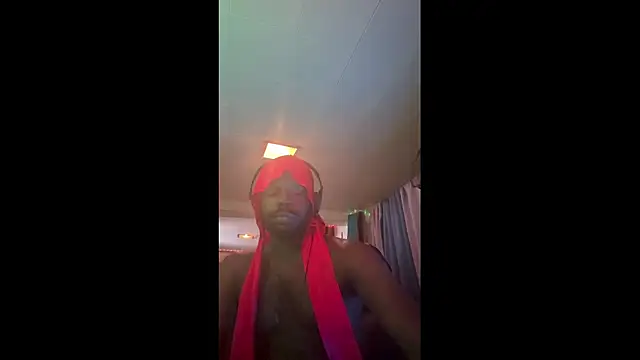 Snapshot of misterincred chatting on November 28, 2025, 6:41 pm misterincred online show from November 28, 2025, 6:41 pm