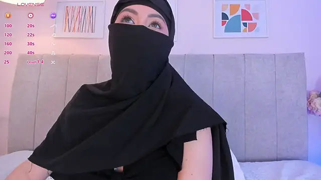 Snapshot of fatiima_ chatting on July 28, 2026, 8:52 pm fatiima online show from July 28, 2026, 8:52 pm