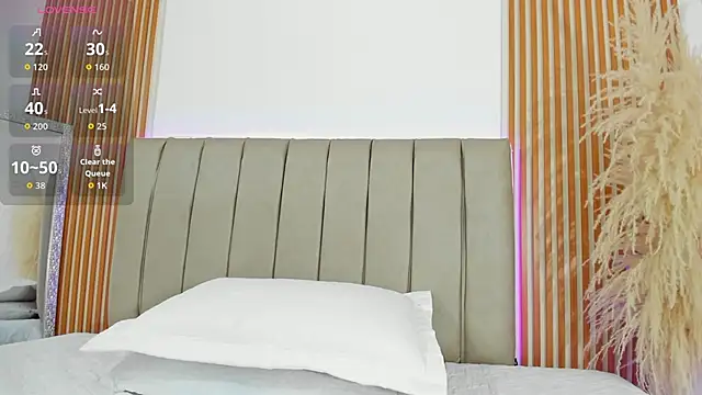 fatiima  online show from November 6, 2025, 7:07 pm