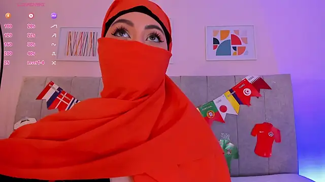 Snapshot of fatiima_ chatting on June 25, 2026, 7:30 pm fatiima online show from June 25, 2026, 7:30 pm