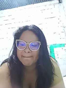Snapshot of celeste122595 chatting on May 22, 2026, 2:42 am celeste122595 online show from May 22, 2026, 2:42 am