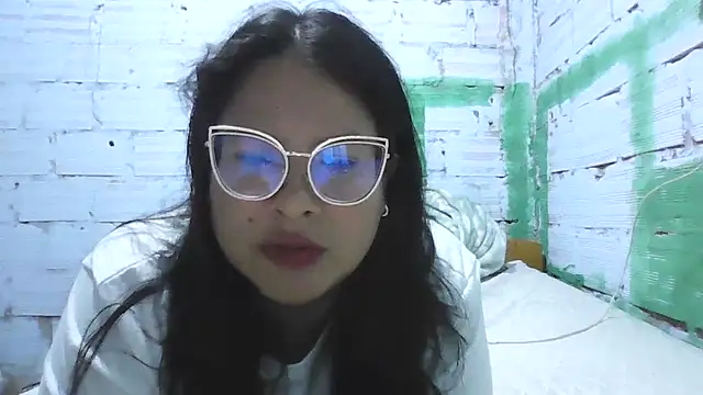 Snapshot of celeste122595 chatting on May 26, 2026, 8:51 pm celeste122595 online show from May 26, 2026, 8:51 pm