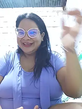 Snapshot of celeste122595 chatting on May 27, 2026, 3:19 pm celeste122595 online show from May 27, 2026, 3:19 pm