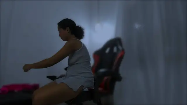 Snapshot of brownvelvet chatting on October 29, 2025, 6:51 pm brownvelvet online show from October 29, 2025, 6:51 pm