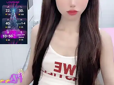 -Alicee- online show from June 11, 2026, 8:44 am