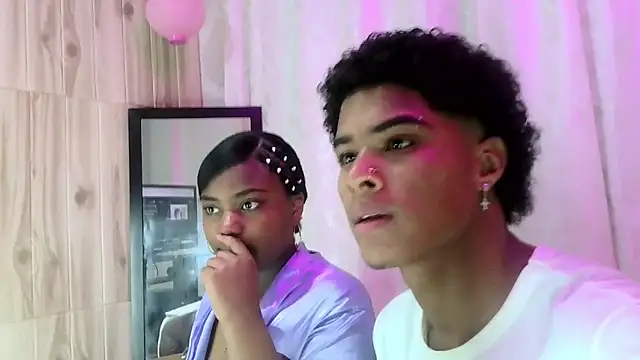 Pasion morena online show from November 14, 2025, 5:11 am