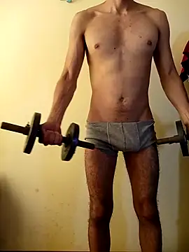 Snapshot of ItaloFitBoy25 chatting on November 12, 2025, 7:29 pm ItaloFitBoy25 online show from November 12, 2025, 7:29 pm