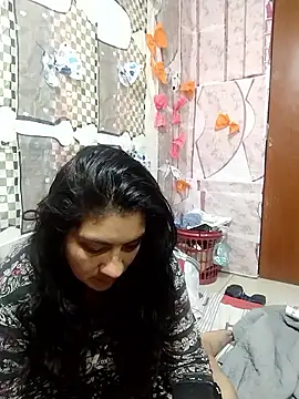 luzdelunas online show from October 29, 2025, 11:47 pm