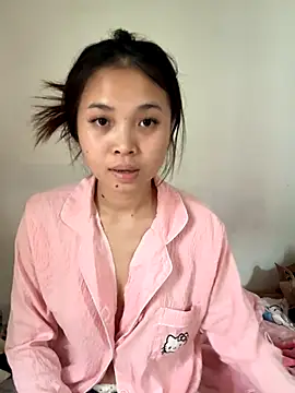 Snapshot of aaaaawhate chatting on November 8, 2025, 7:34 am aaaaawhate online show from November 8, 2025, 7:34 am