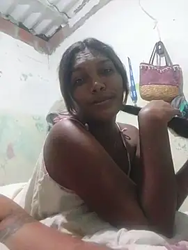 Snapshot of Thu_Morenitha chatting on October 20, 2025, 1:40 am Thu Morenitha online show from October 20, 2025, 1:40 am