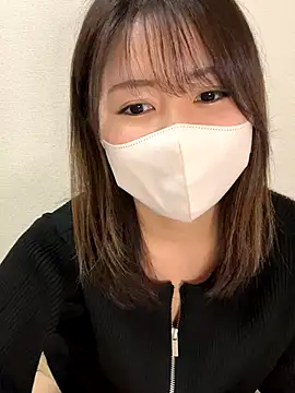 Snapshot of Rui_87 chatting on December 4, 2025, 2:10 am Rui 87 online show from December 4, 2025, 2:10 am