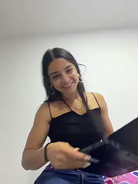 Snapshot of violeta365 chatting on June 10, 2026, 2:51 pm violeta365 online show from June 10, 2026, 2:51 pm