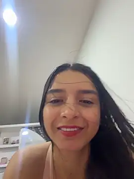 Snapshot of violeta365 chatting on June 5, 2026, 10:26 pm violeta365 online show from June 5, 2026, 10:26 pm