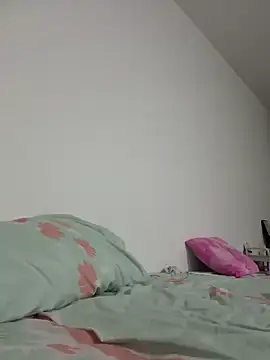 Snapshot of violeta365 chatting on March 13, 2026, 12:10 pm violeta365 online show from March 13, 2026, 12:10 pm