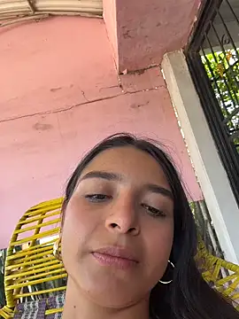 Snapshot of violeta365 chatting on March 21, 2026, 5:39 pm violeta365 online show from March 21, 2026, 5:39 pm