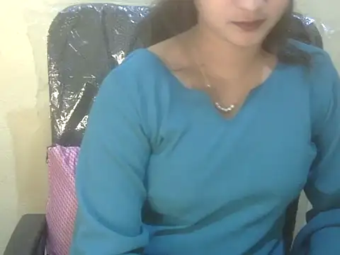 Snapshot of shimz_ chatting on November 11, 2025, 7:25 am shimz online show from November 11, 2025, 7:25 am