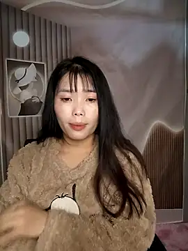 Fish yellow online show from November 1, 2025, 2:33 pm