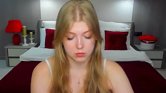 Snapshot of Stella_Light chatting on July 26, 2026, 11:39 am Stella Light online show from July 26, 2026, 11:39 am