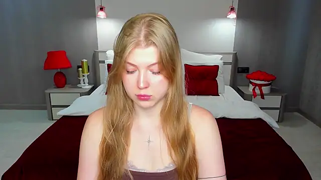 Snapshot of Stella_Light chatting on June 23, 2026, 12:25 pm Stella Light online show from June 23, 2026, 12:25 pm