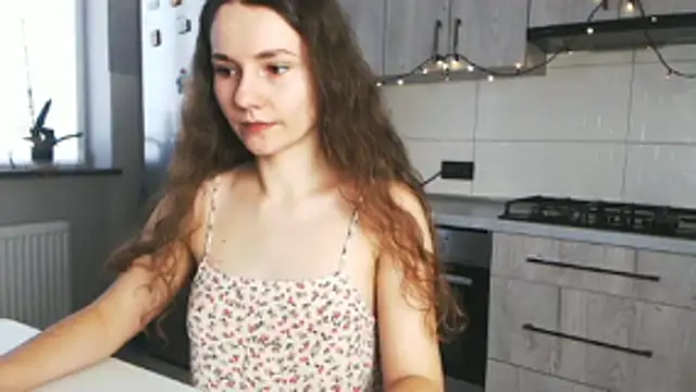 MilenaRossa online show from November 3, 2025, 10:41 am