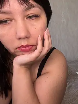 Snapshot of Love__Mom chatting on October 21, 2025, 7:08 am Love Mom online show from October 21, 2025, 7:08 am