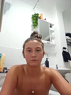 SashaBabyxx online show from November 23, 2025, 7:46 pm