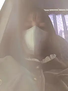 Snapshot of Mina-02 chatting on November 28, 2025, 7:52 am Mina-02 online show from November 28, 2025, 7:52 am