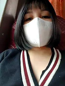 Snapshot of Mina-02 chatting on November 5, 2025, 7:22 am Mina-02 online show from November 5, 2025, 7:22 am