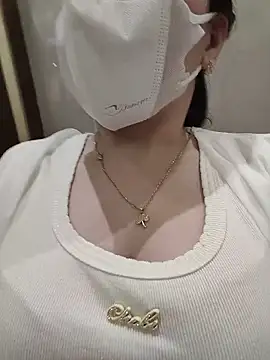 Mina-02 online show from June 14, 2026, 9:54 am