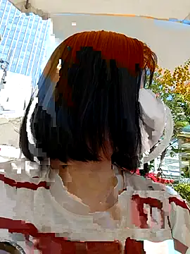 Snapshot of Mina-02 chatting on November 27, 2025, 5:30 am Mina-02 online show from November 27, 2025, 5:30 am