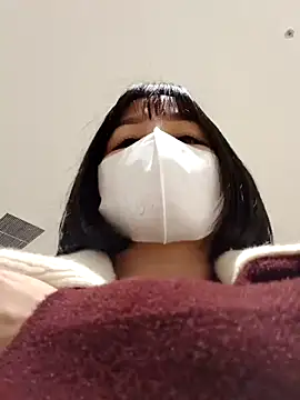 Snapshot of Mina-02 chatting on November 7, 2025, 7:57 am Mina-02 online show from November 7, 2025, 7:57 am