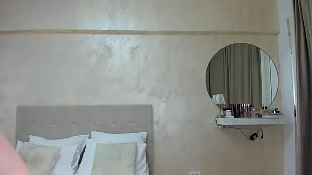 Snapshot of KaylaBenz chatting on May 24, 2026, 8:31 pm KaylaBenz online show from May 24, 2026, 8:31 pm