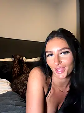 Snapshot of AlexandraLovex chatting on November 7, 2025, 6:12 pm AlexandraLovex online show from November 7, 2025, 6:12 pm