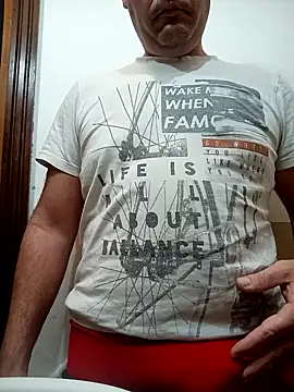 Snapshot of Romaeterna_ chatting on October 22, 2025, 3:28 am Romaeterna online show from October 22, 2025, 3:28 am