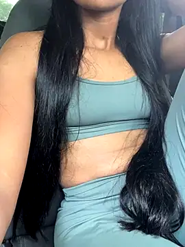 Snapshot of raphaelasoares chatting on November 10, 2025, 5:18 pm raphaelasoares online show from November 10, 2025, 5:18 pm