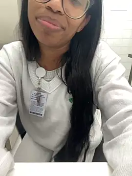 Snapshot of raphaelasoares chatting on November 11, 2025, 6:08 am raphaelasoares online show from November 11, 2025, 6:08 am