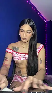 Snapshot of NikitaDragunXXX chatting on May 10, 2026, 4:31 pm NikitaDragunXXX online show from May 10, 2026, 4:31 pm