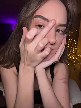 AngieFae  online show from January 8, 2026, 5:13 am