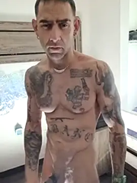 Snapshot of alphacloudGod chatting on December 14, 2025, 9:42 pm alphacloudGod online show from December 14, 2025, 9:42 pm